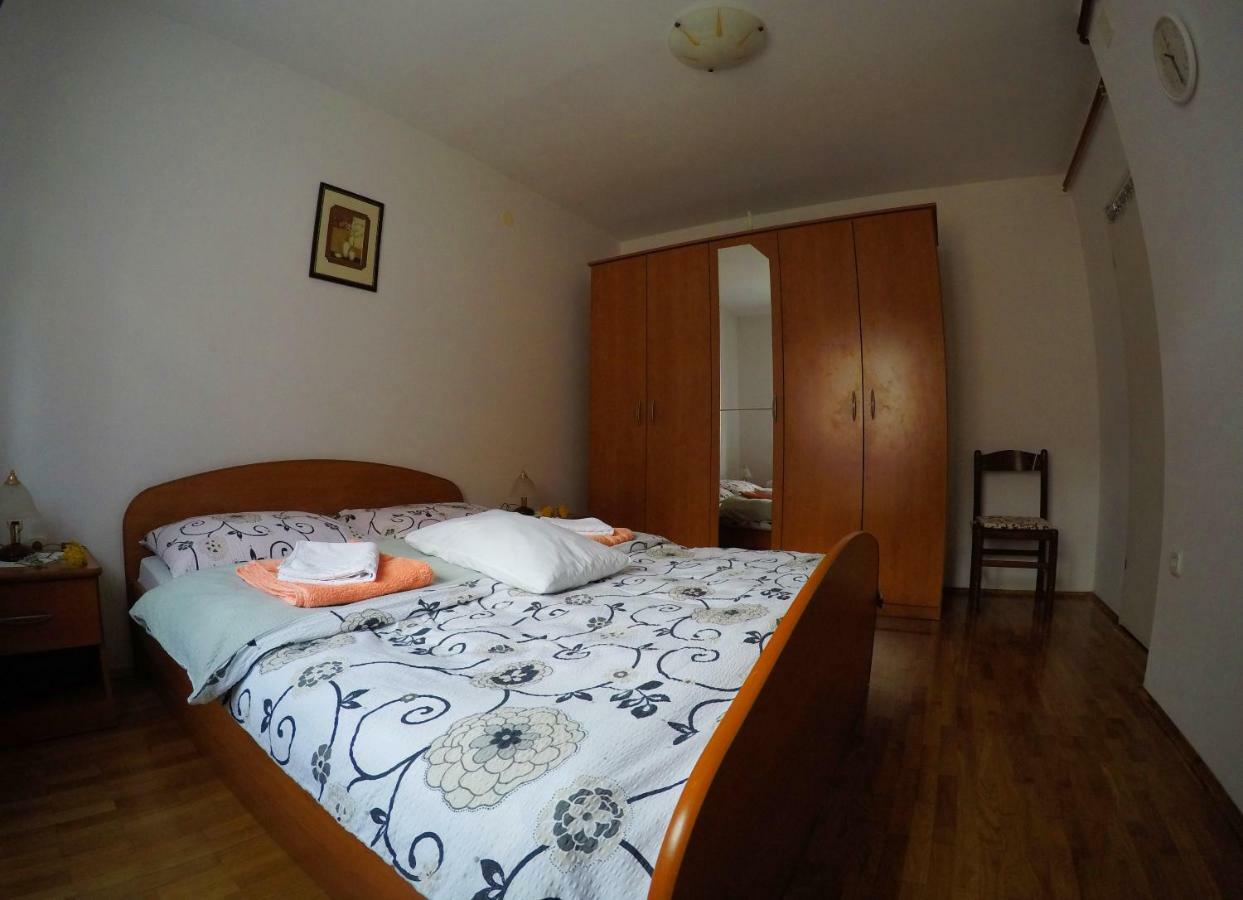 Apartman Matej Apartment Otocac Exterior photo