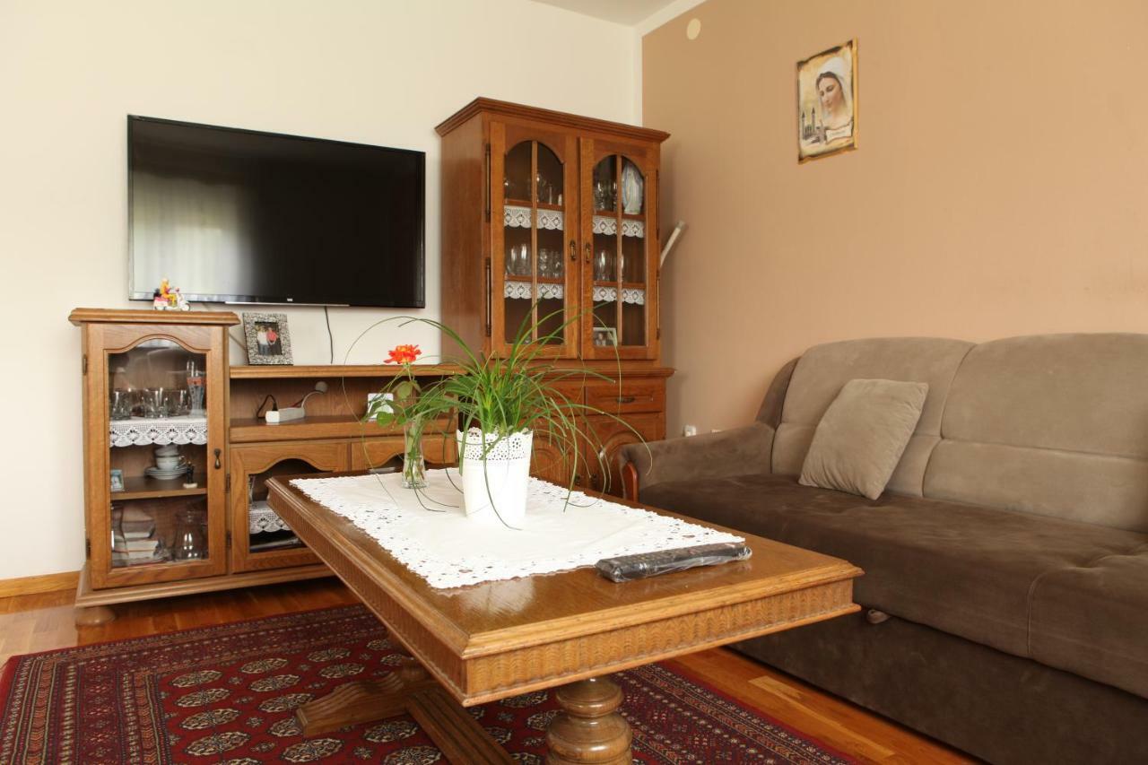 Apartman Matej Apartment Otocac Exterior photo